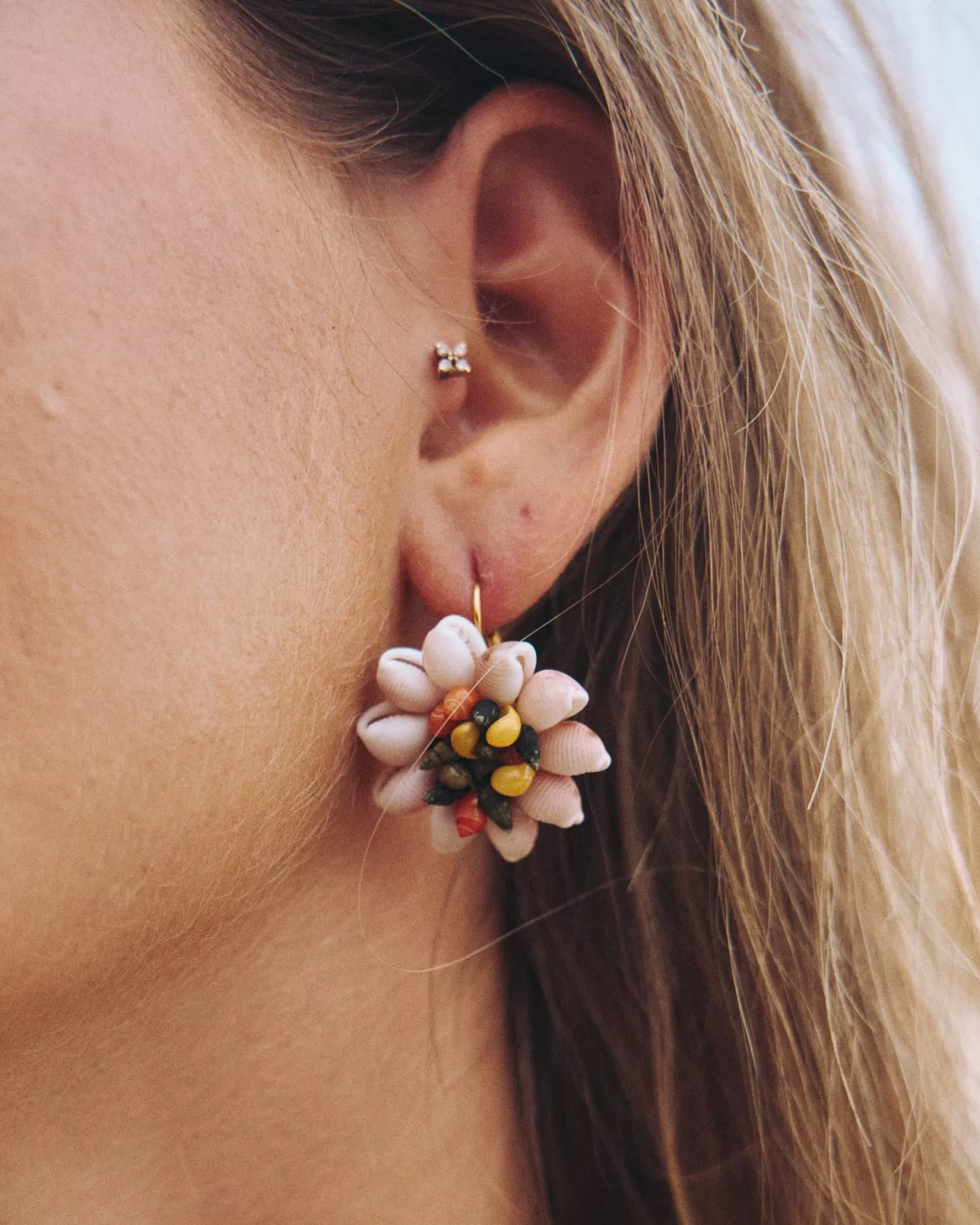 Miphai Pendientes Concha Flor Multicolor Shop
